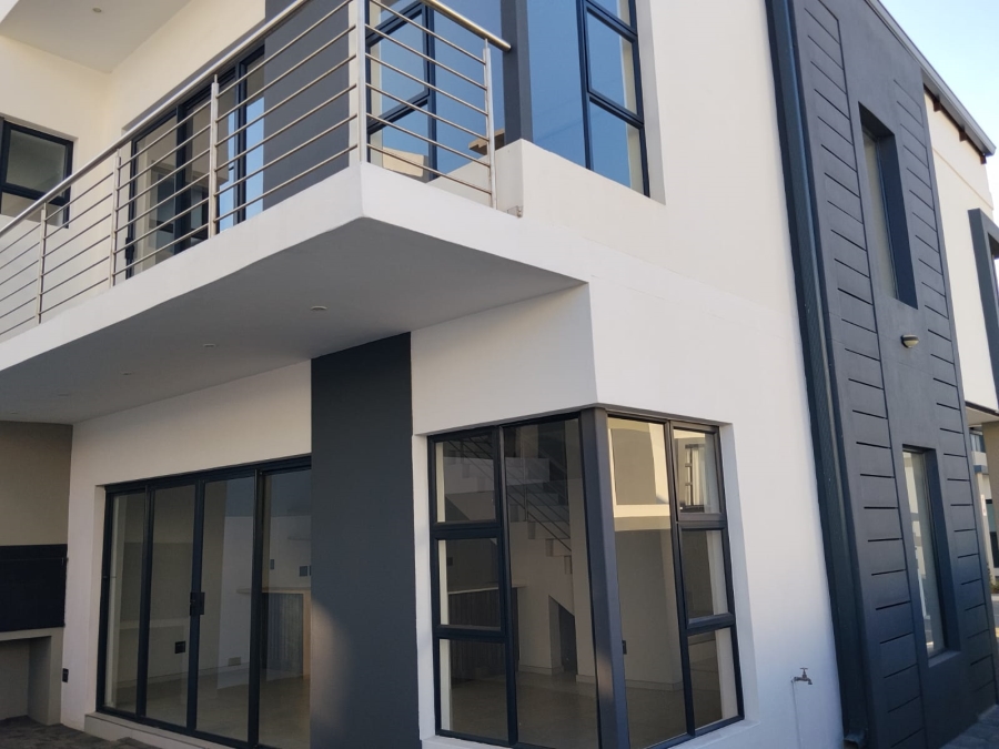 To Let 3 Bedroom Property for Rent in Cashan North West